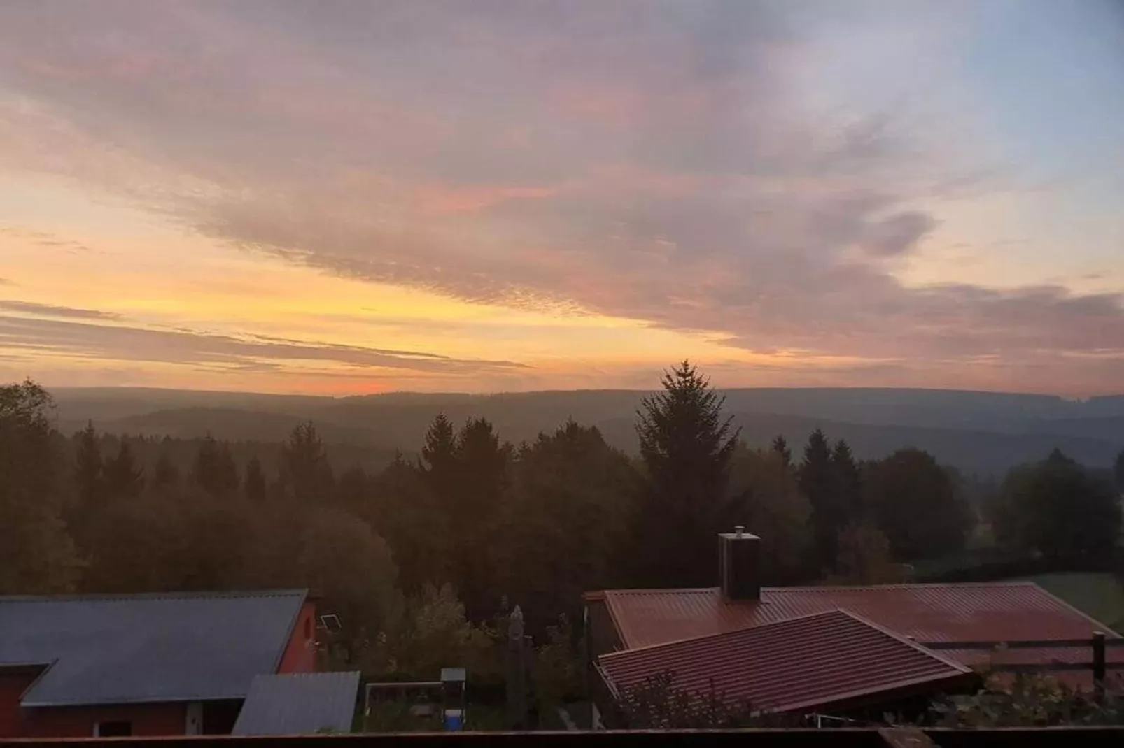 Waldblick-Gebiete Sommer 20 km