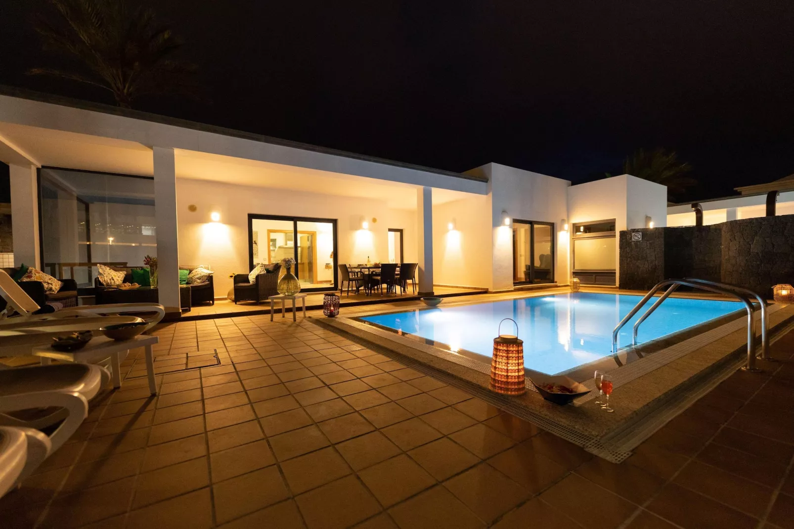 Villa B-Swimming pool