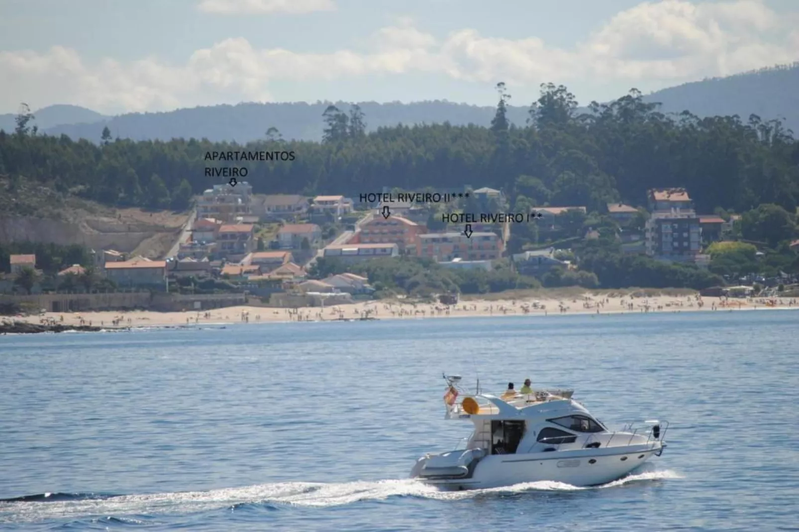 Villa Montalvo-Areas within 20km in summer