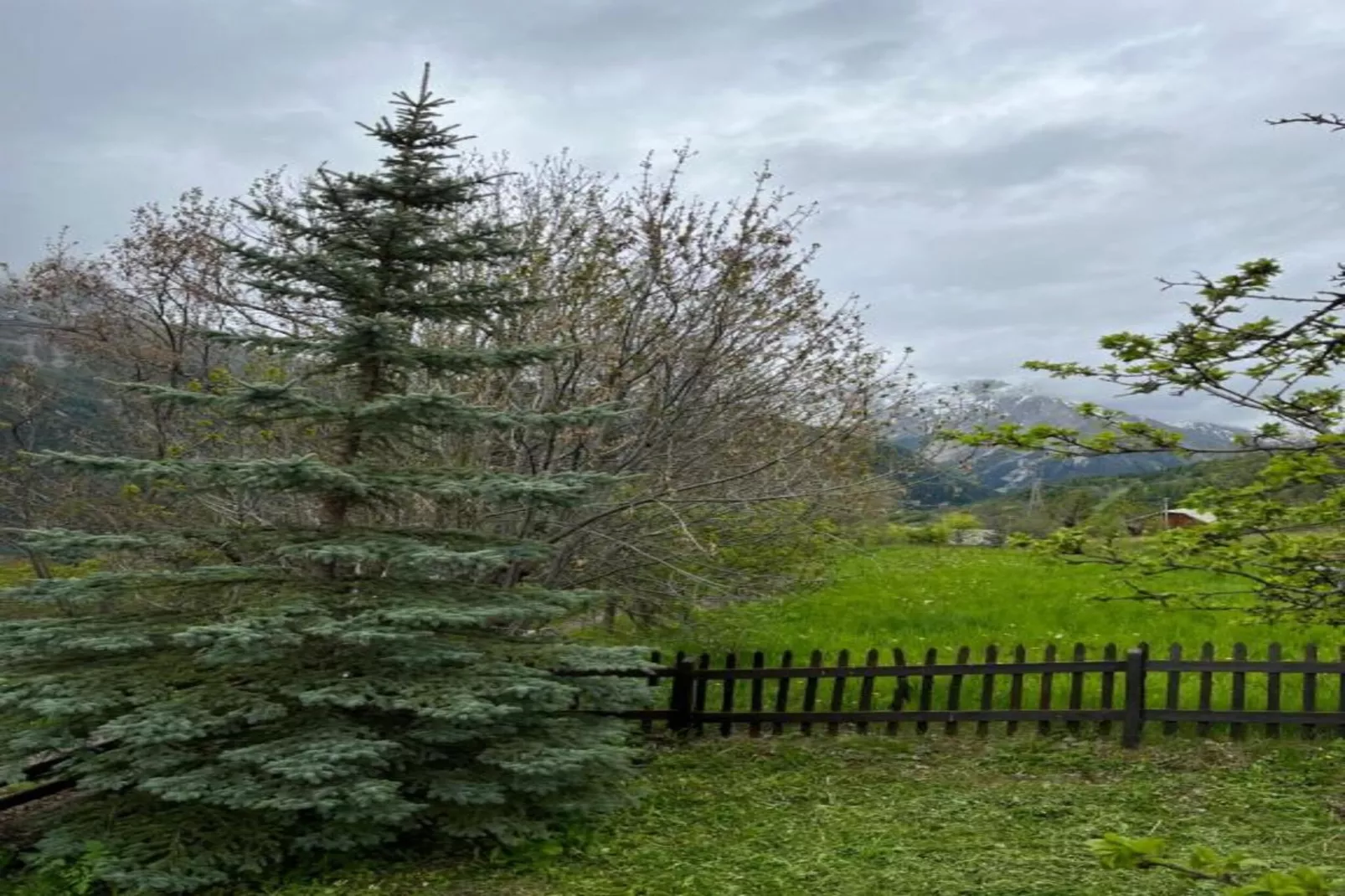 Le Village de Praroustan 1-Areas within 20km in summer
