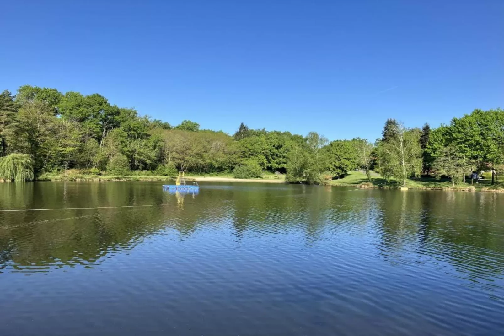 La Haute Prèze 34 près de la Dordogne-Zones été à 20 km
