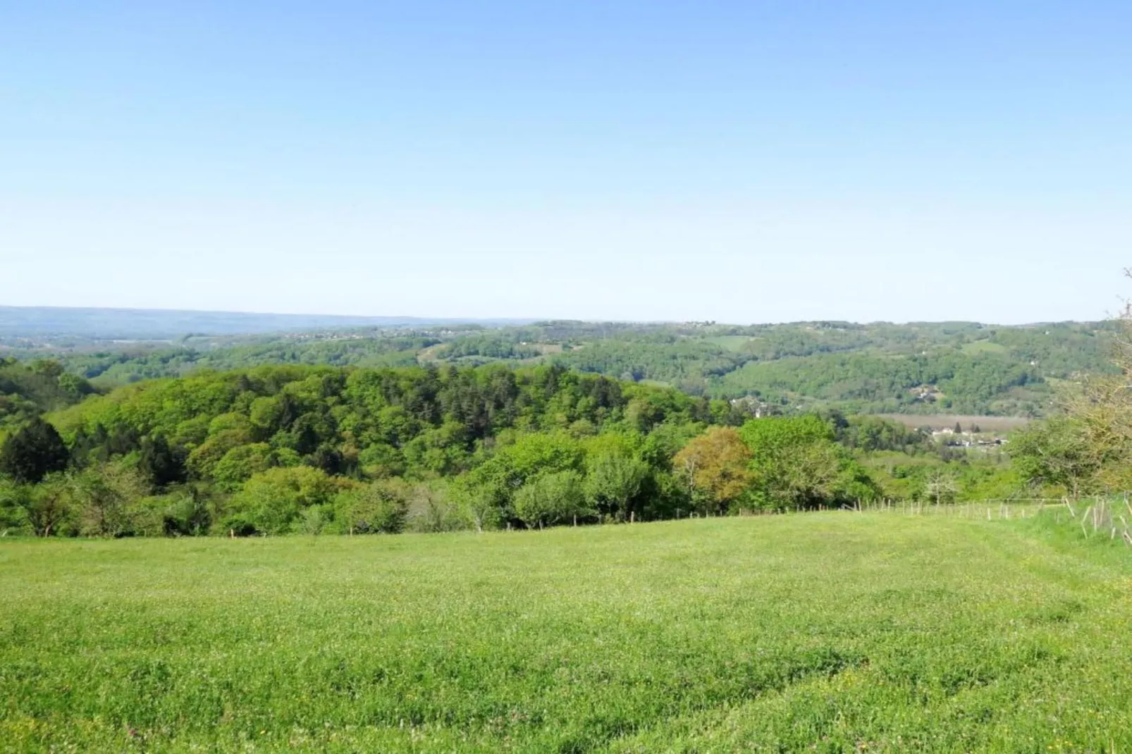 Sérilhac-Areas within 20km in summer