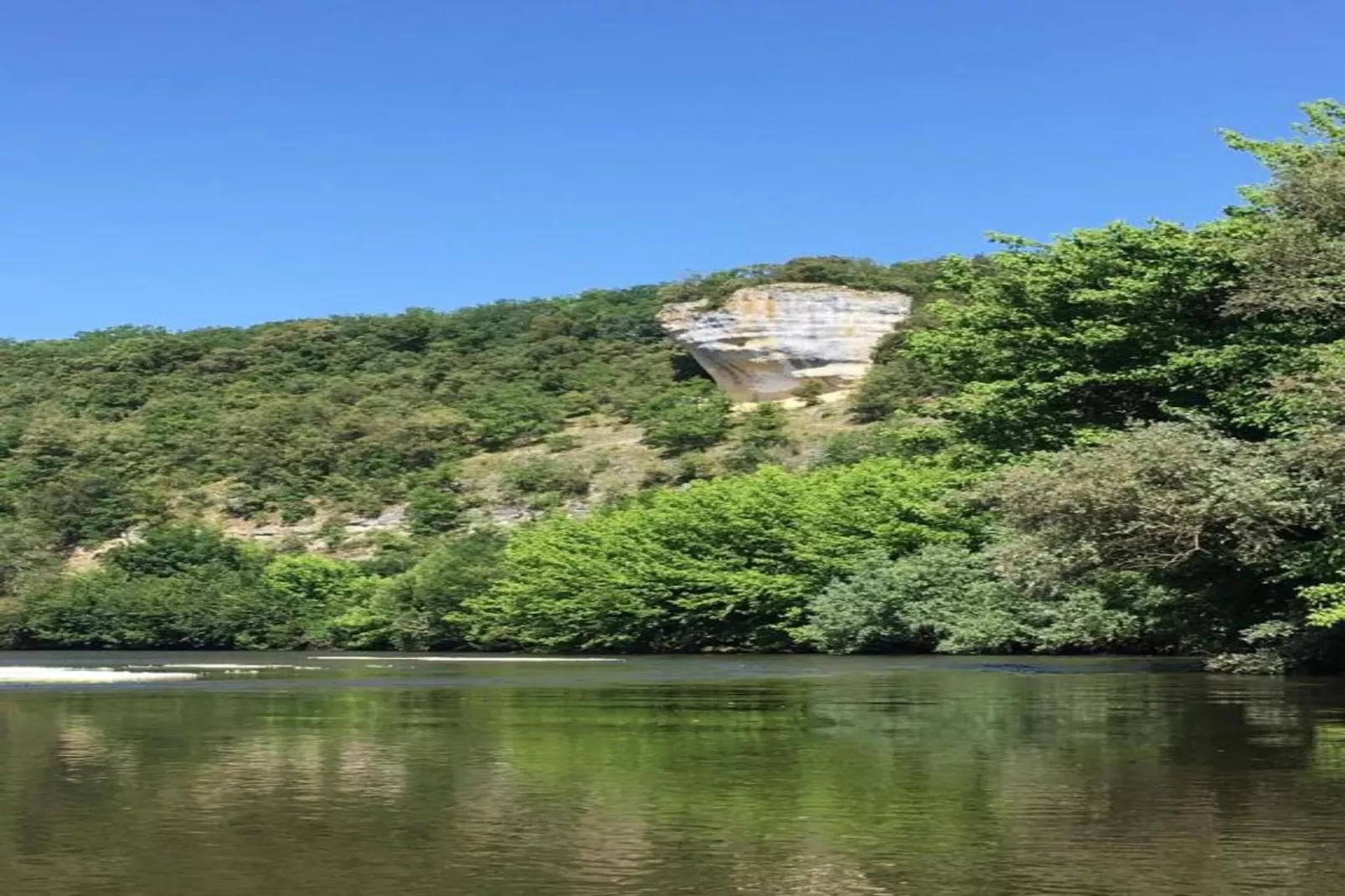 Le Clos du Rocher 2-Zones été à 20 km