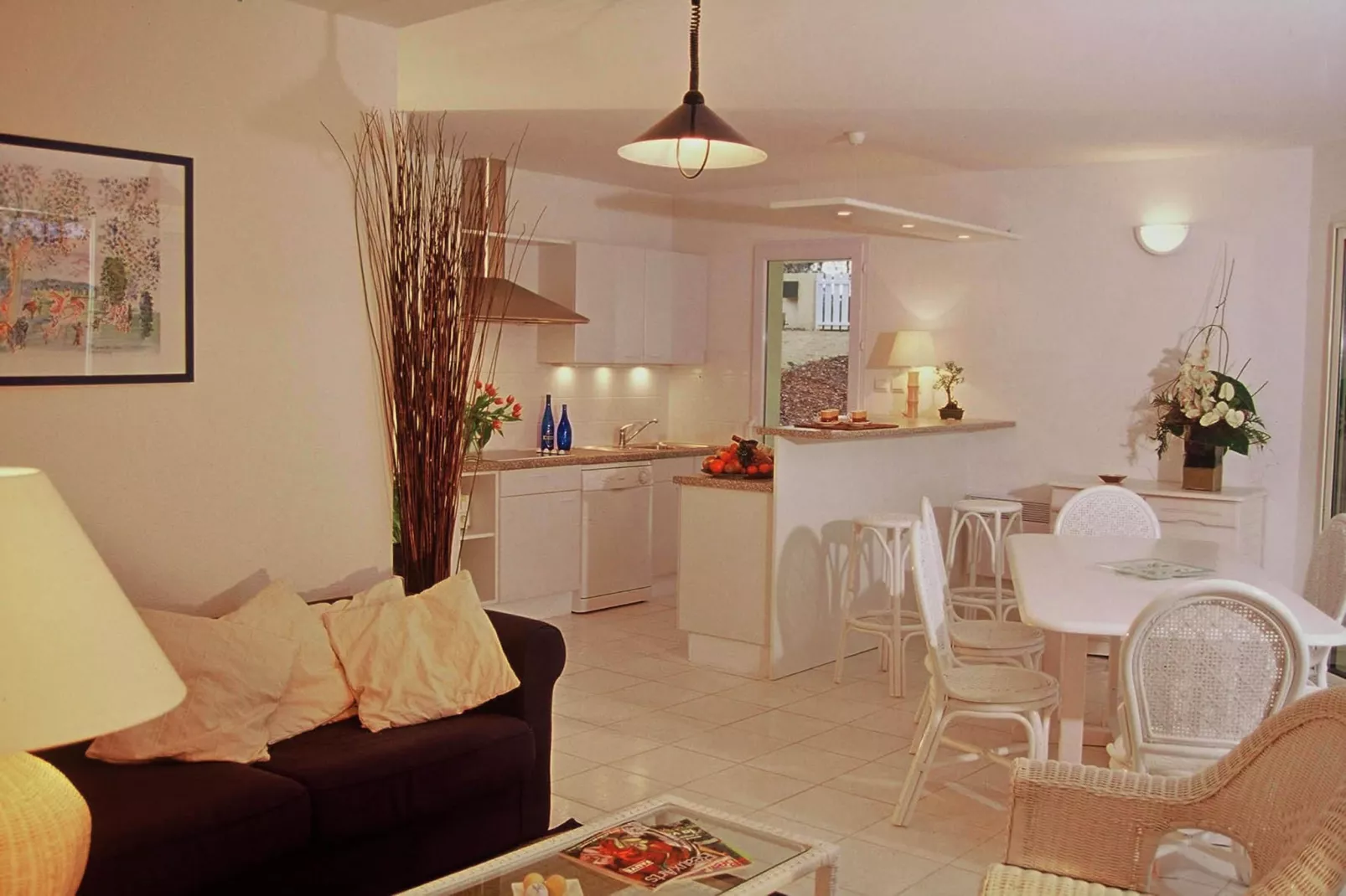 Eden Parc Golf 1-Living room
