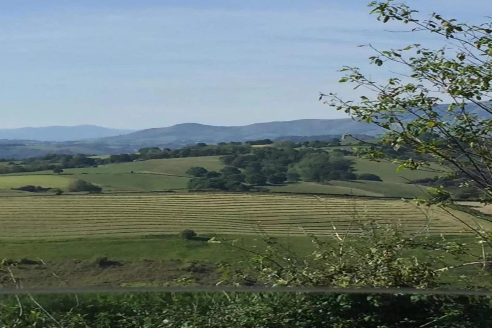Les Collines Iduki 2-Gebiete Sommer 20 km