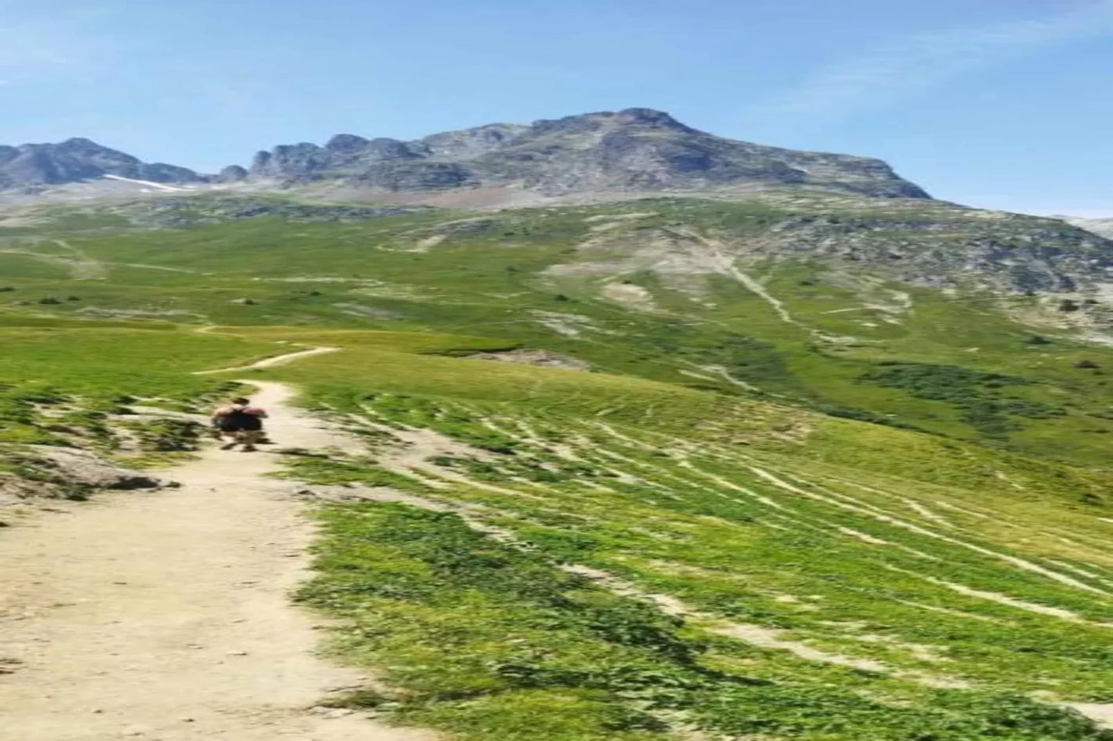 Les Fermes de Saint Sorlin 6-Areas within 20km in summer