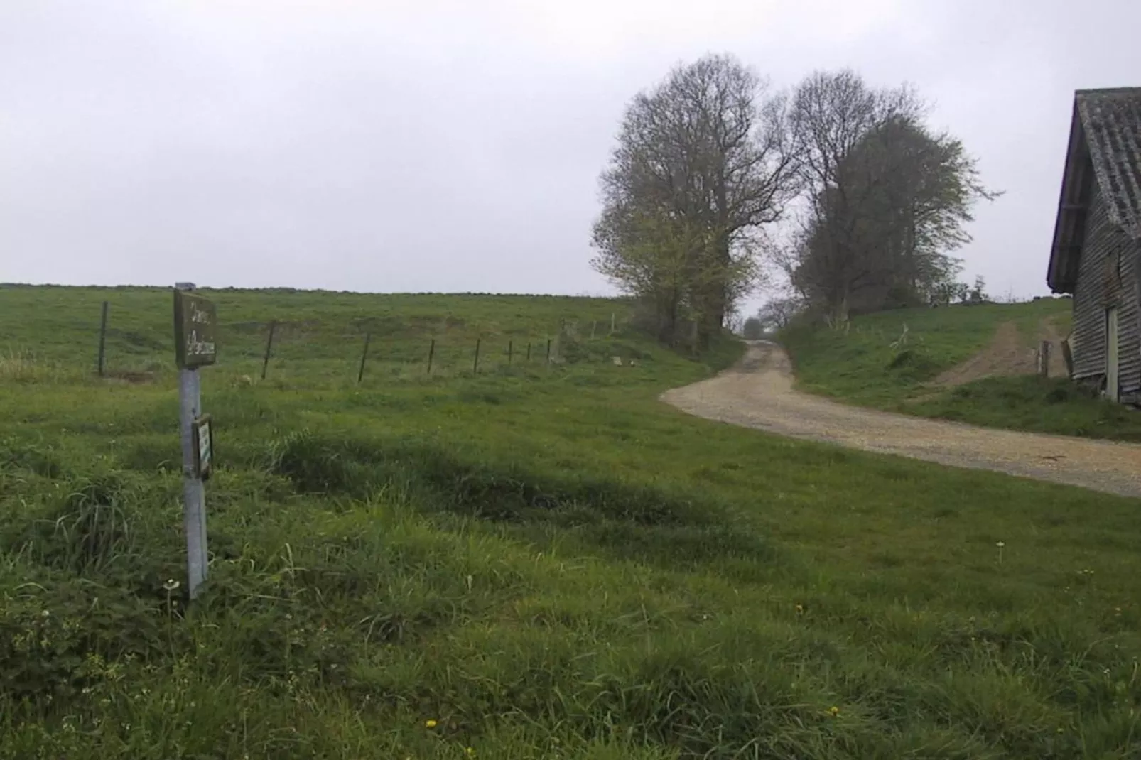 Gite Domaine Saint Julien-Zones été à 20 km
