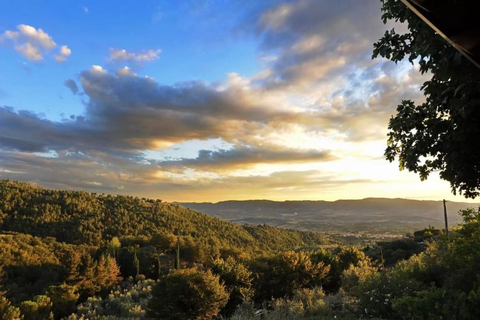 Podere Pulicciano Scaletta-Areas within 5km in summer