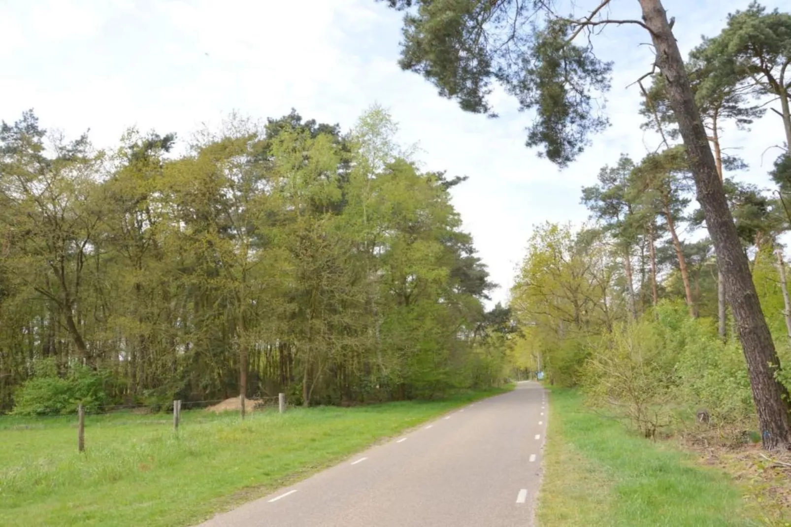 Giardino delle Giare-Areas within 20km in summer