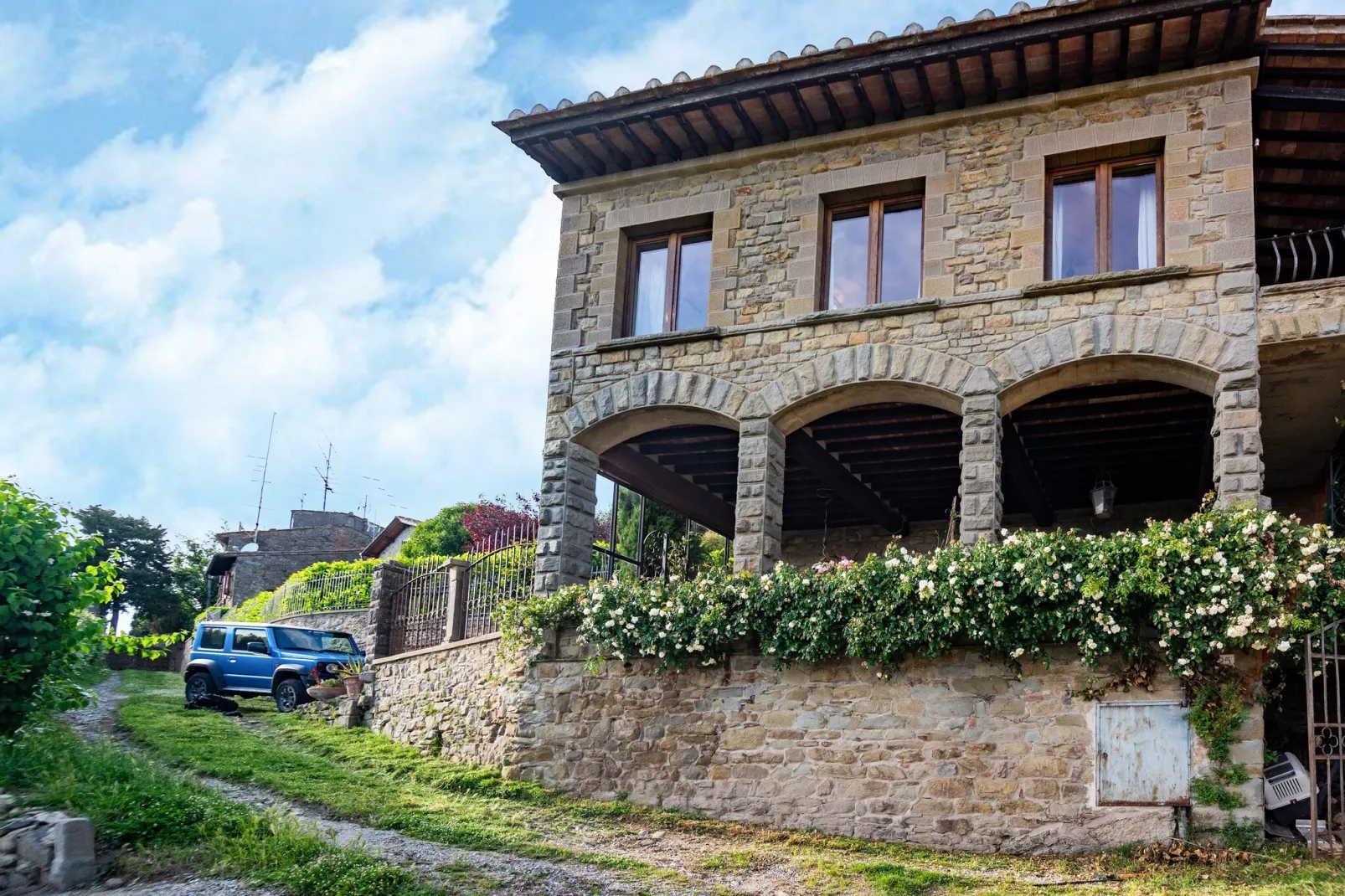 Villa Nigra-Exterior in summer