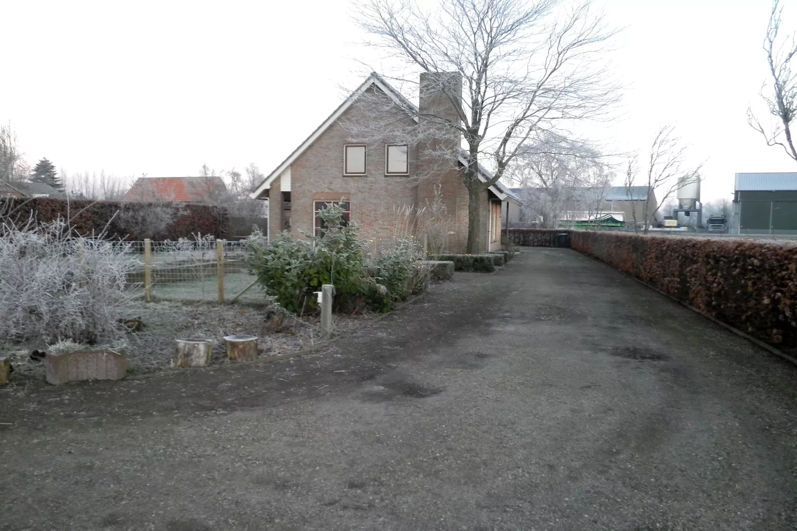 De Biezenknop-Exterior in winter