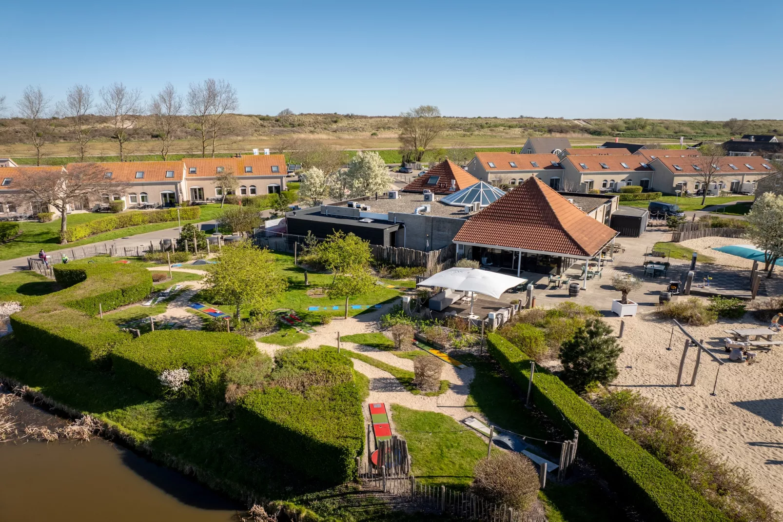 Vakantiepark de Soeten Haert 17-Parkeinrichtungen