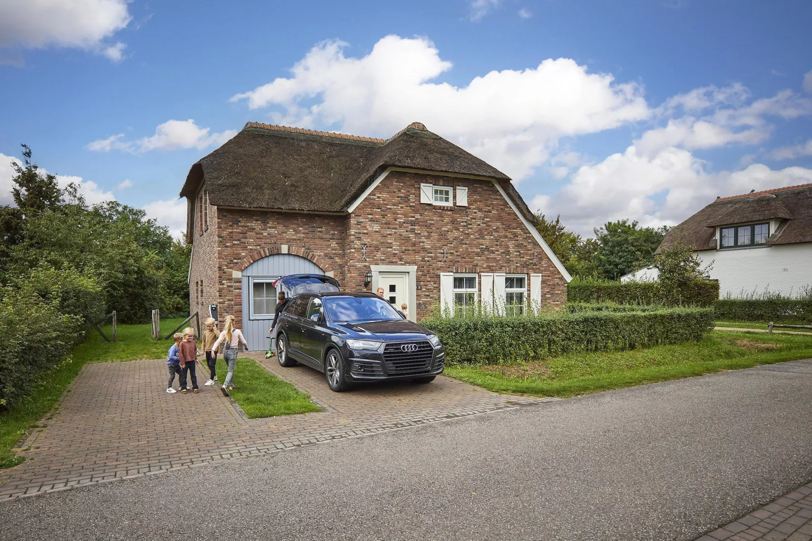 Buitenhof De Leistert 4-Exterior in summer