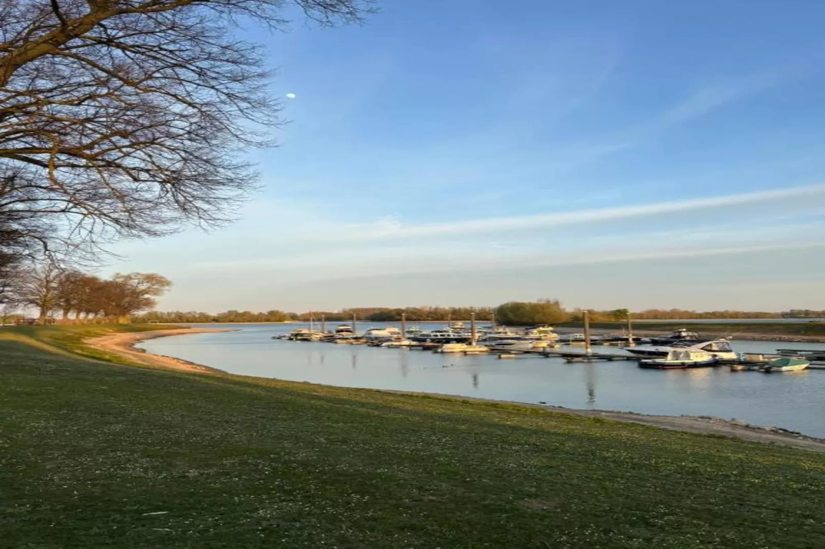 Recreatiepark Rhederlaagse Meren 16-Zones d'été à 20 km