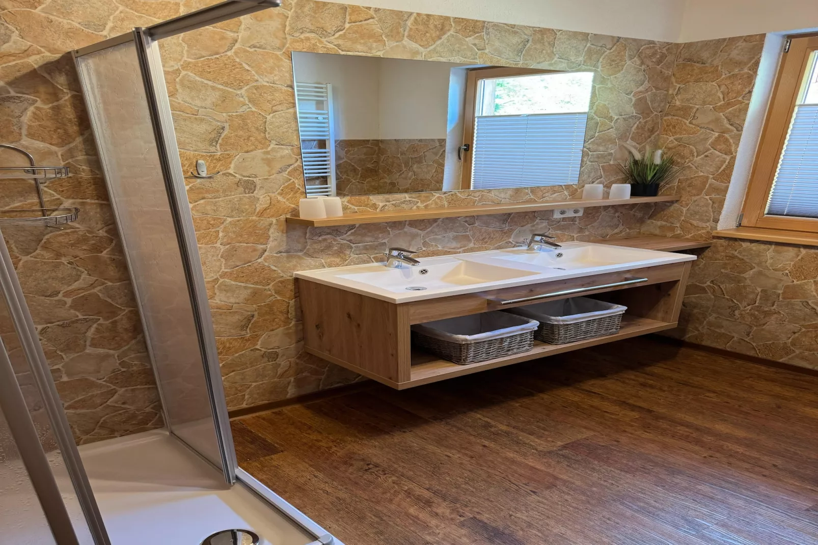 Vogalnest-Bathroom