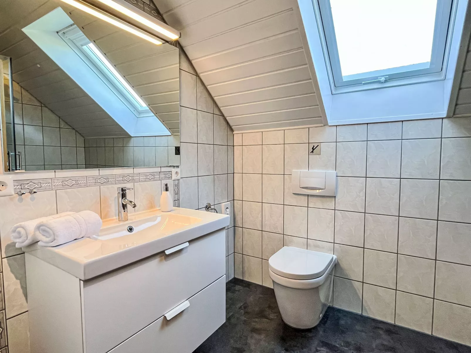 Land in Sicht-Drinnen