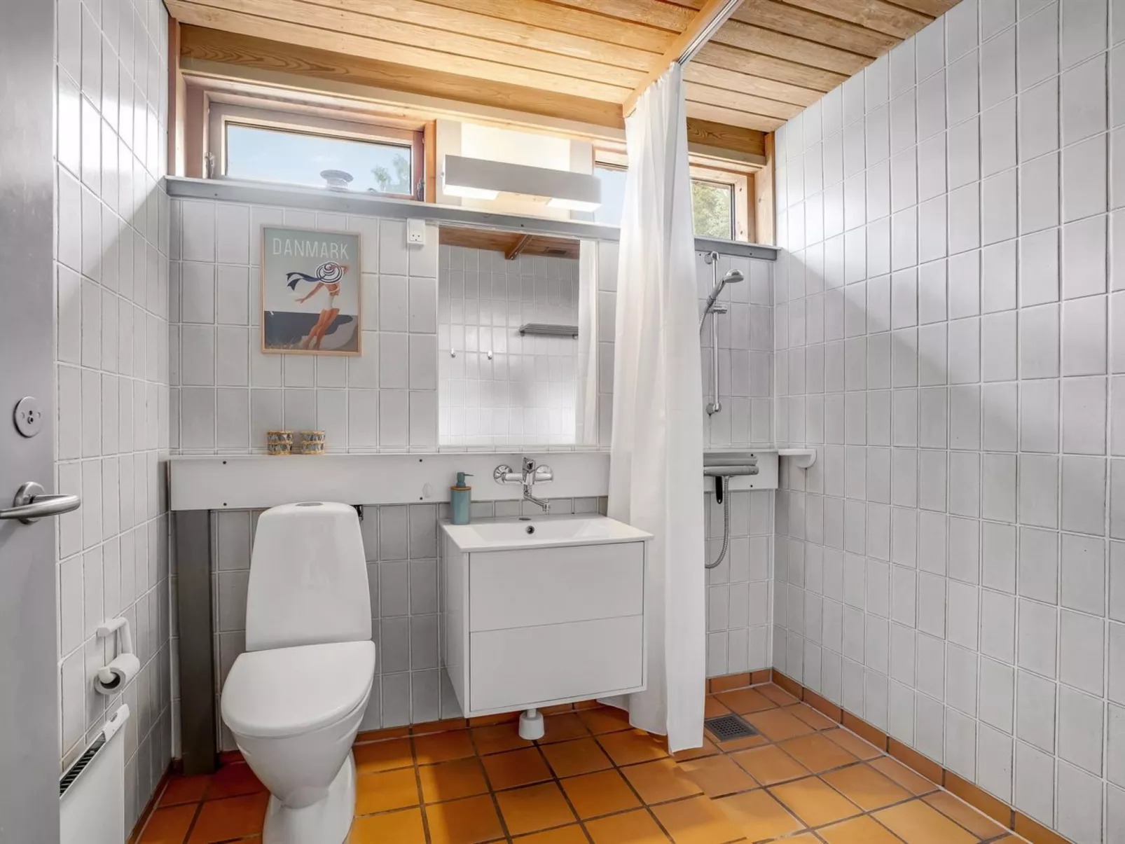 "Nalin" - 350m from the sea-Inside