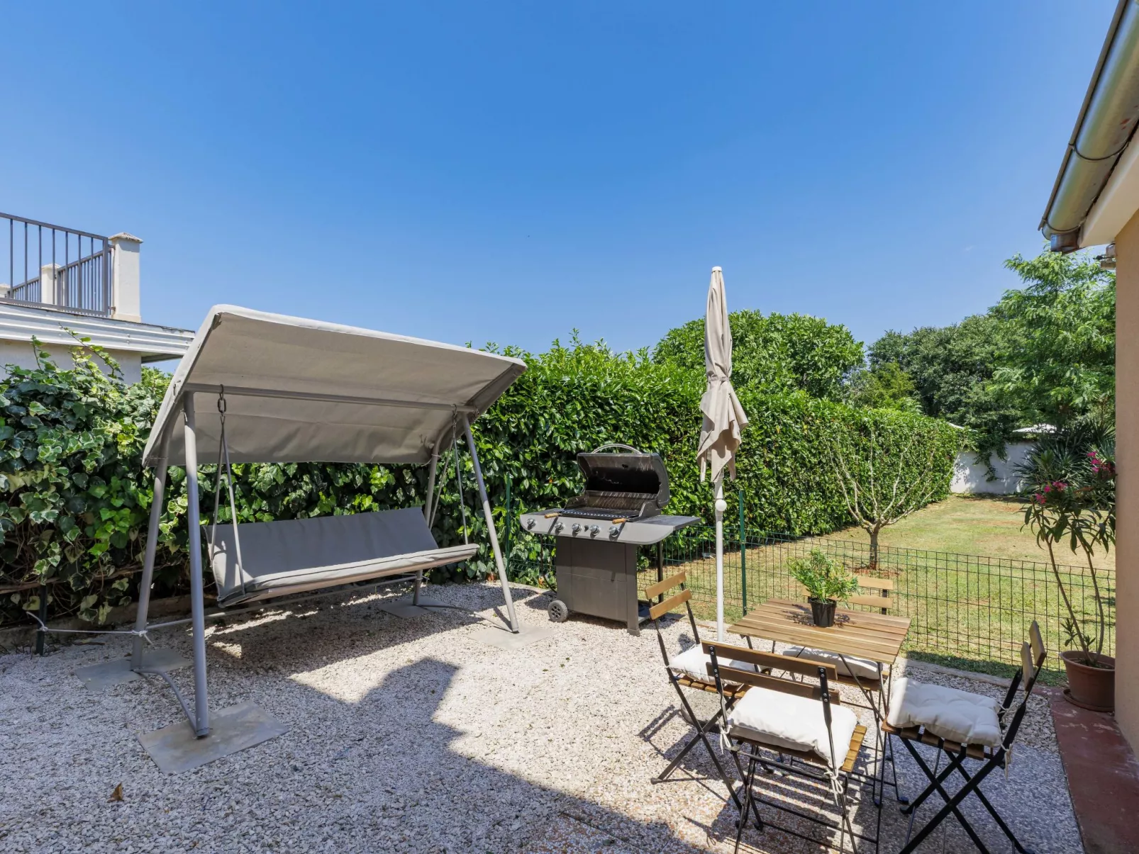 Villa Lucky-Dedans