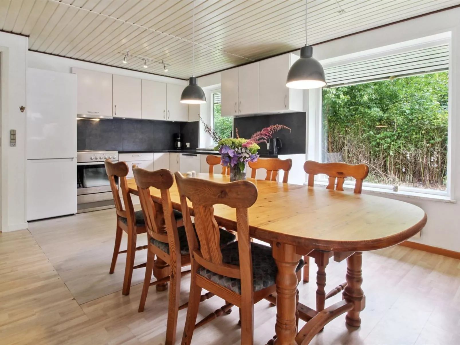 "Florinka" - 31km from the sea-Drinnen