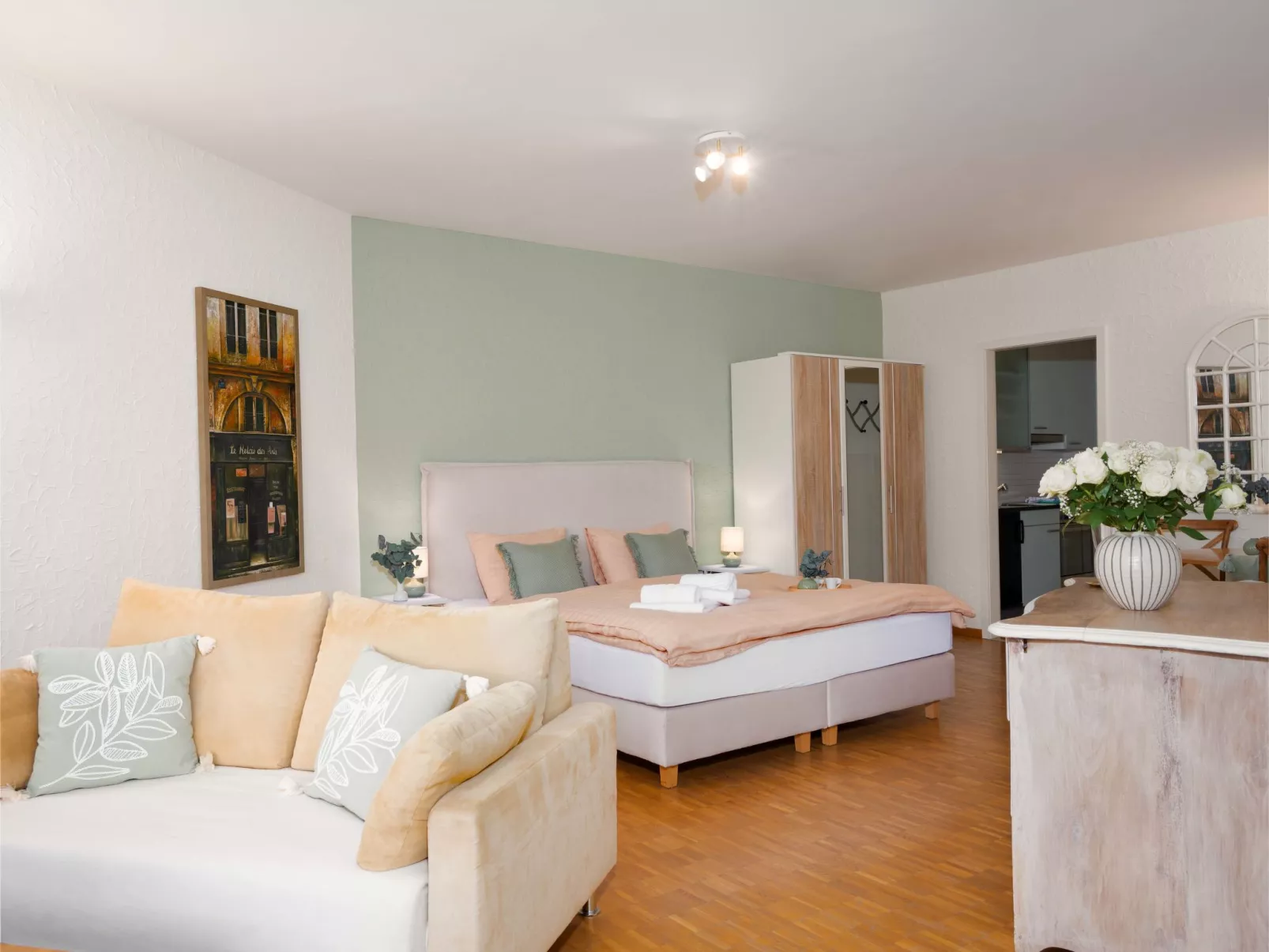 Double Room Classic-Inside