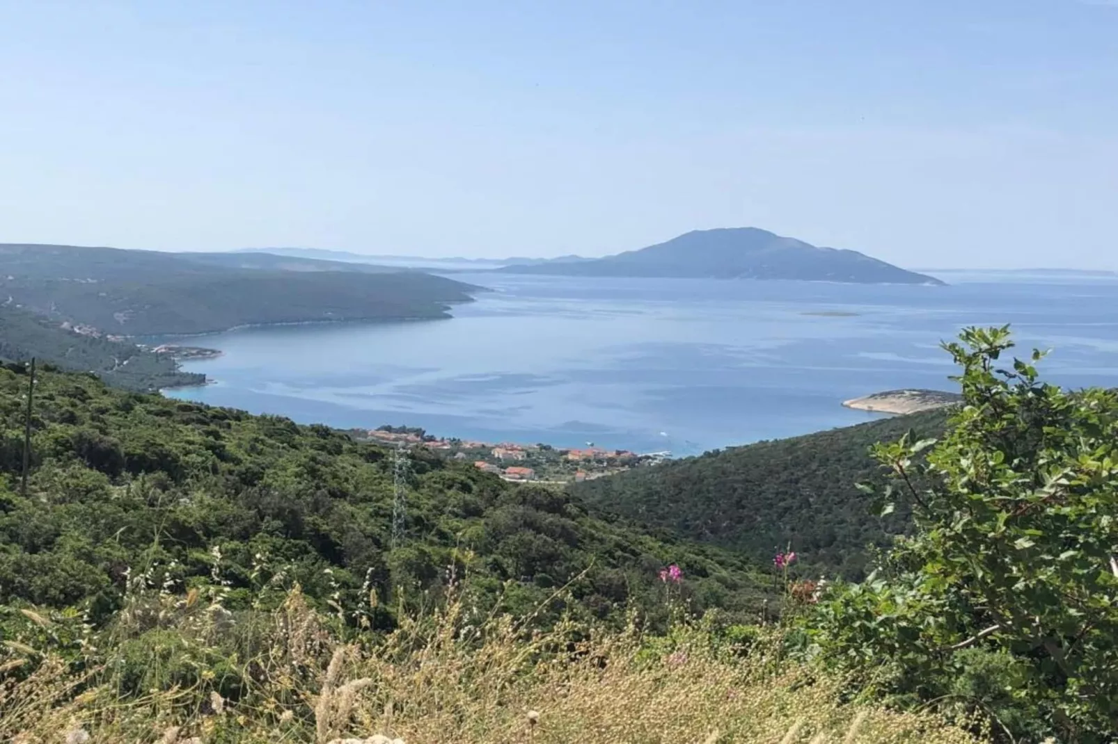 Villa St Martin-Reef-Areas within 1km in summer