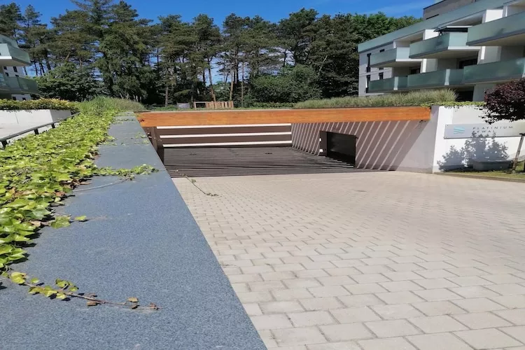 Apartment de luxe am Strand von Rewal-Exterior in summer