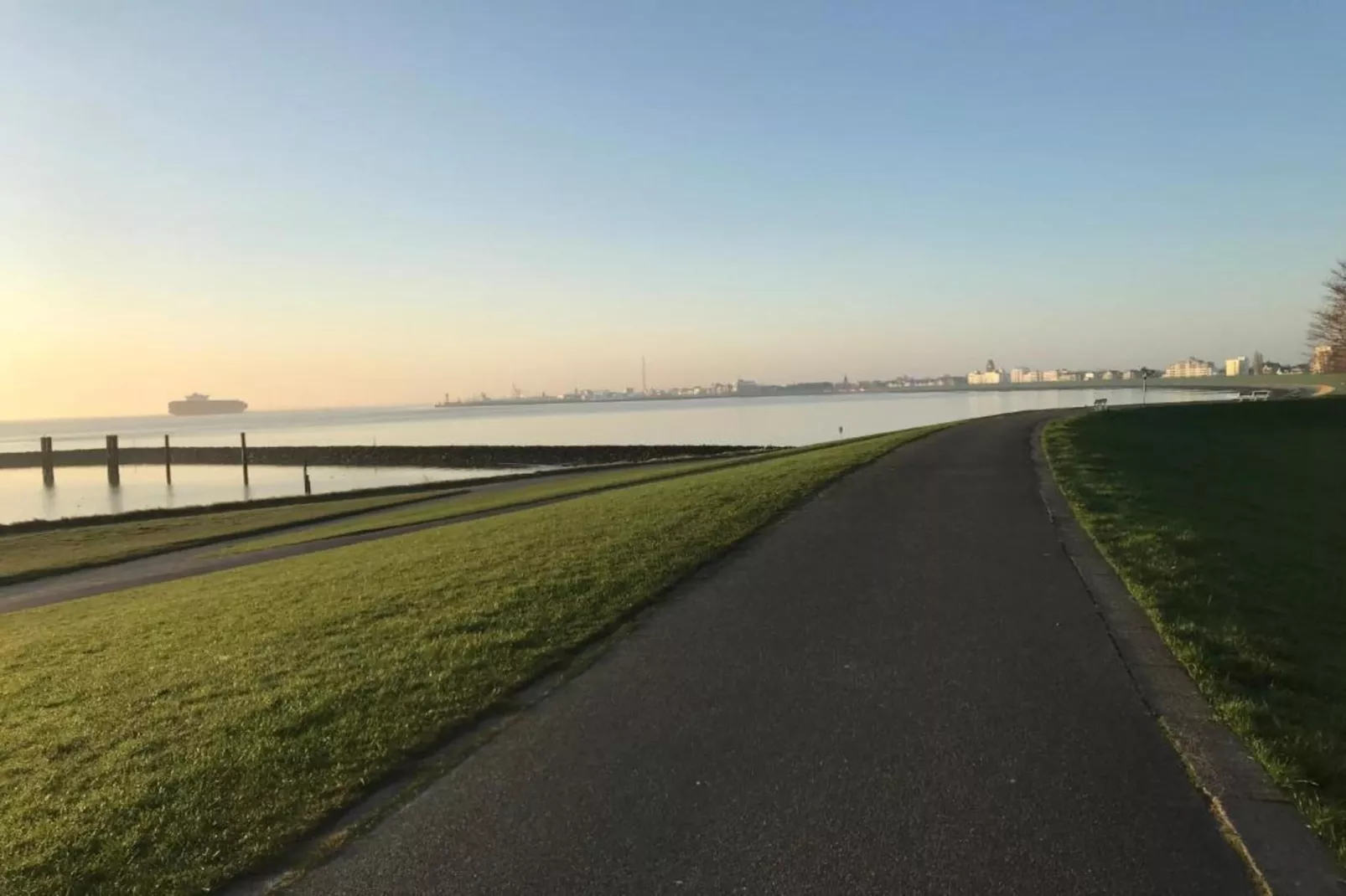 Neue Ferienwohnung in Cuxhaven-Areas within 20km in summer