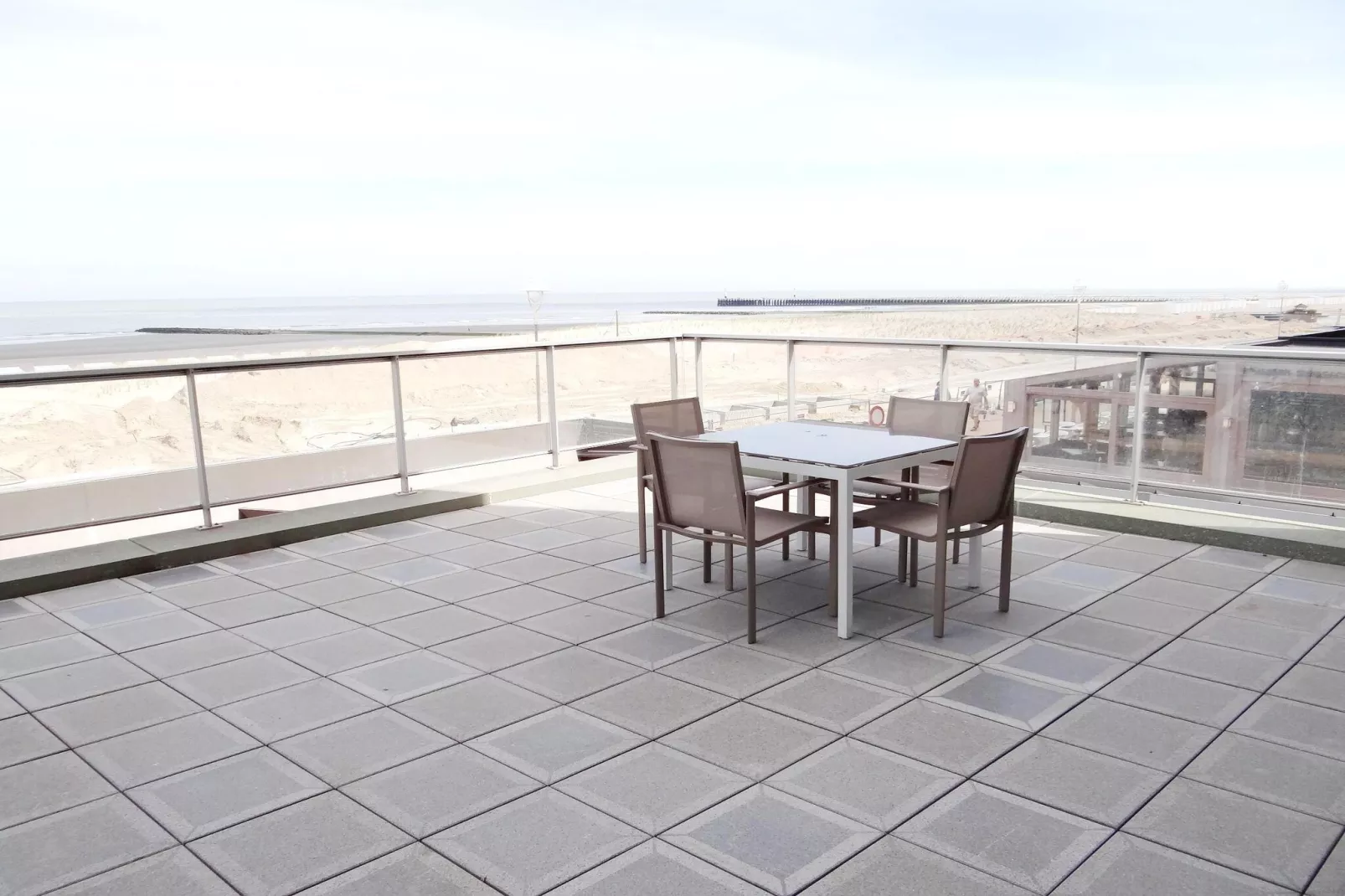 GOUNOD 0101PK-Terrasse/Balkon