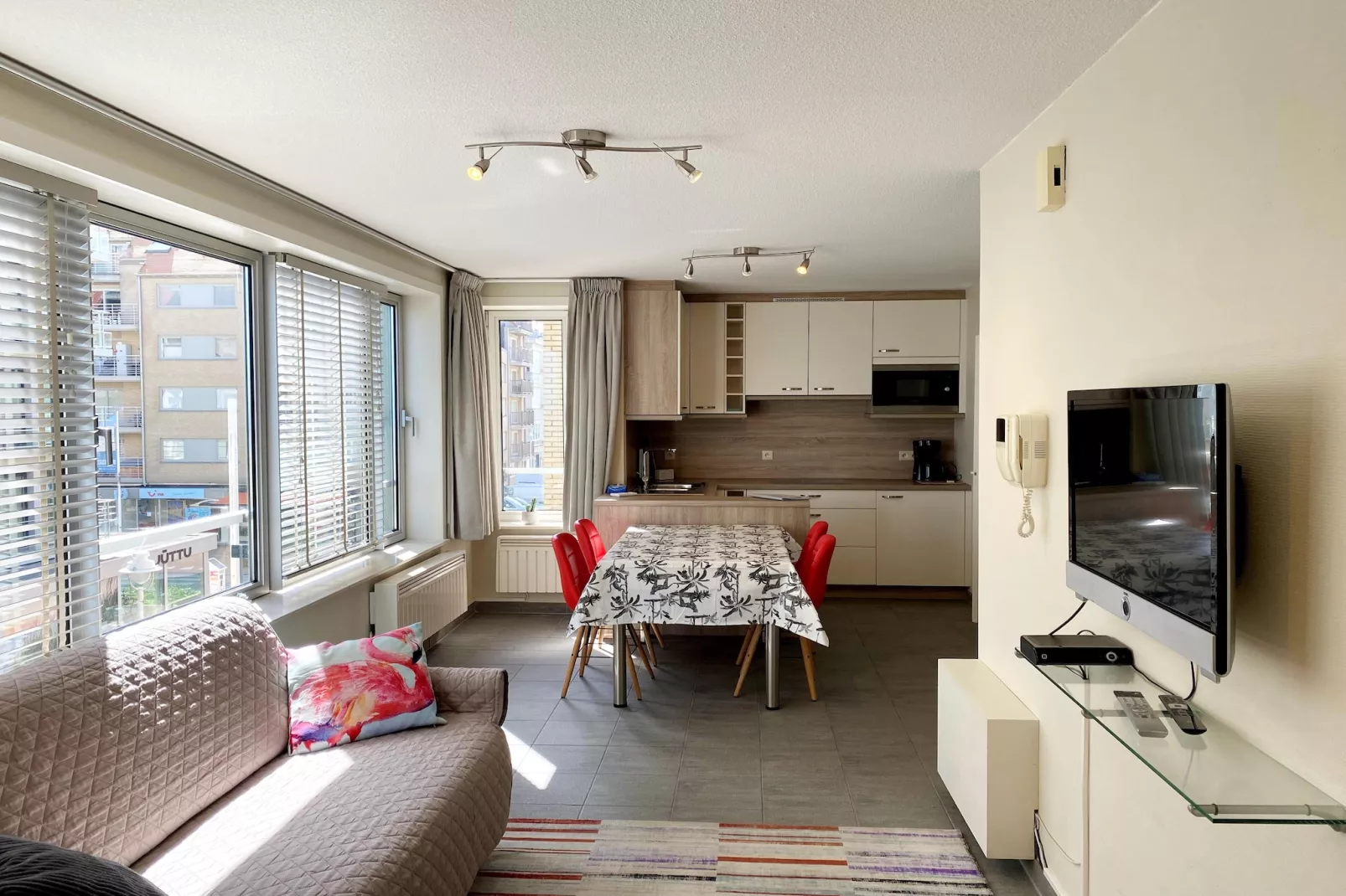 GOUNOD 0203GAR-Wohnzimmer