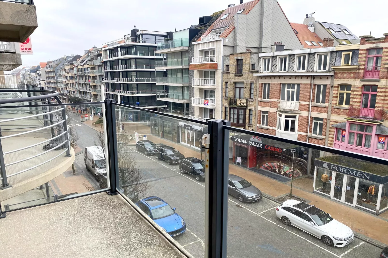 CASINO D2-Terrasse/Balkon