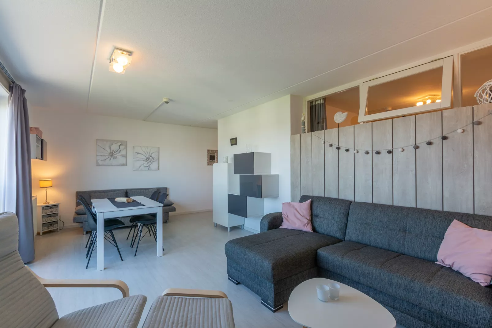 Strandslag 195-Living room