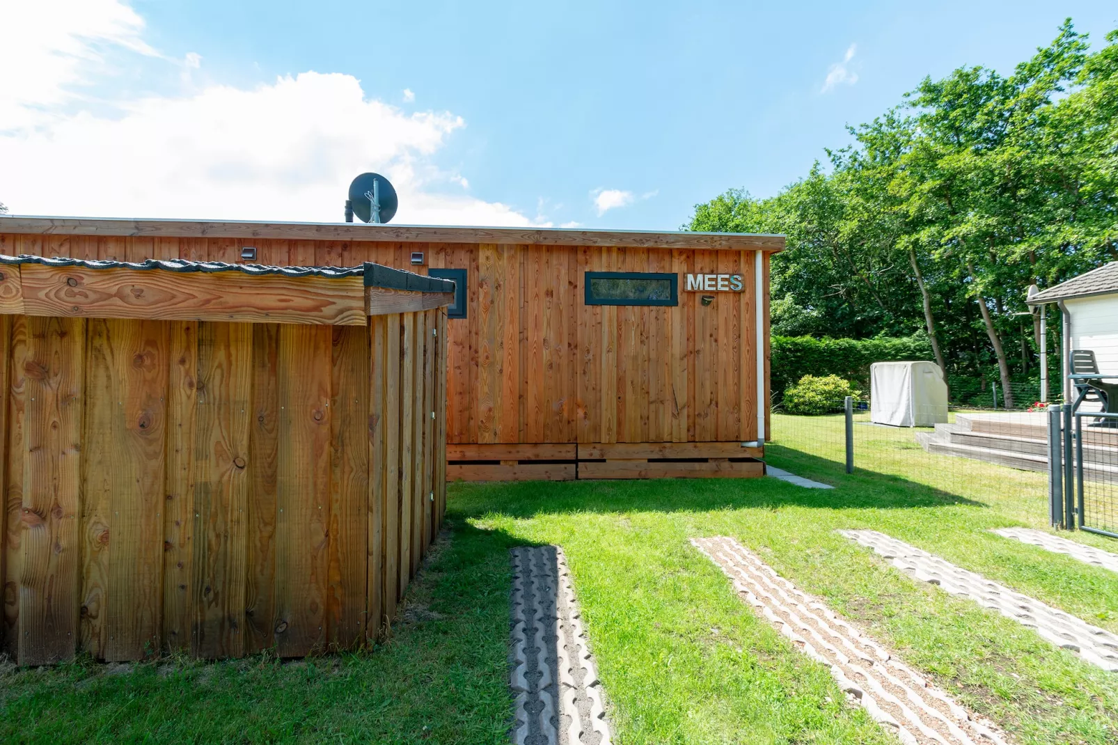 Beach Studio Texel-Exterior in summer