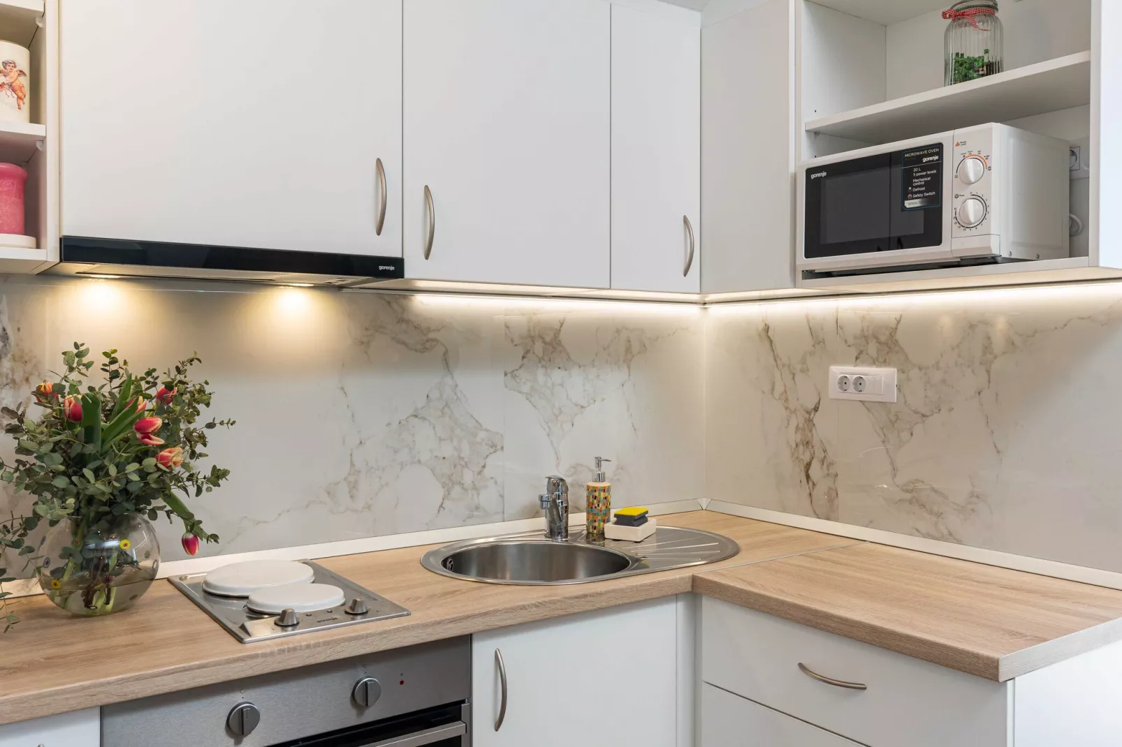 Apartment M&K - Two Bedroom Apartment with Balcony and Sea View-Cuisine