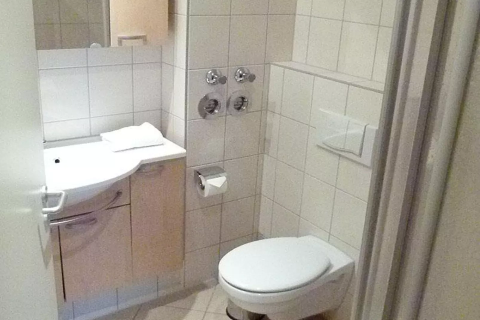 Schneeeule 222-Badezimmer
