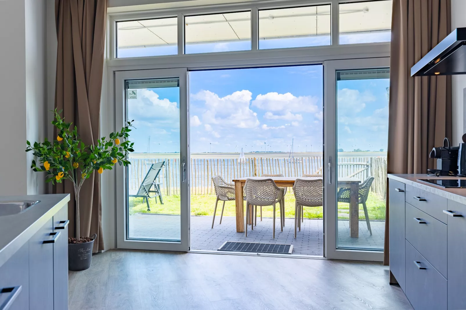 Luxe appartement Vista Maris 'Laguna Beach House' - Havenweg 8-32  Sint-Annaland Oosterschelde-Non tagué