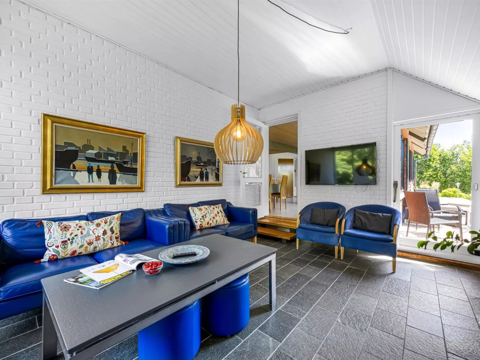 "Solvey" - 400m from the sea-Inside