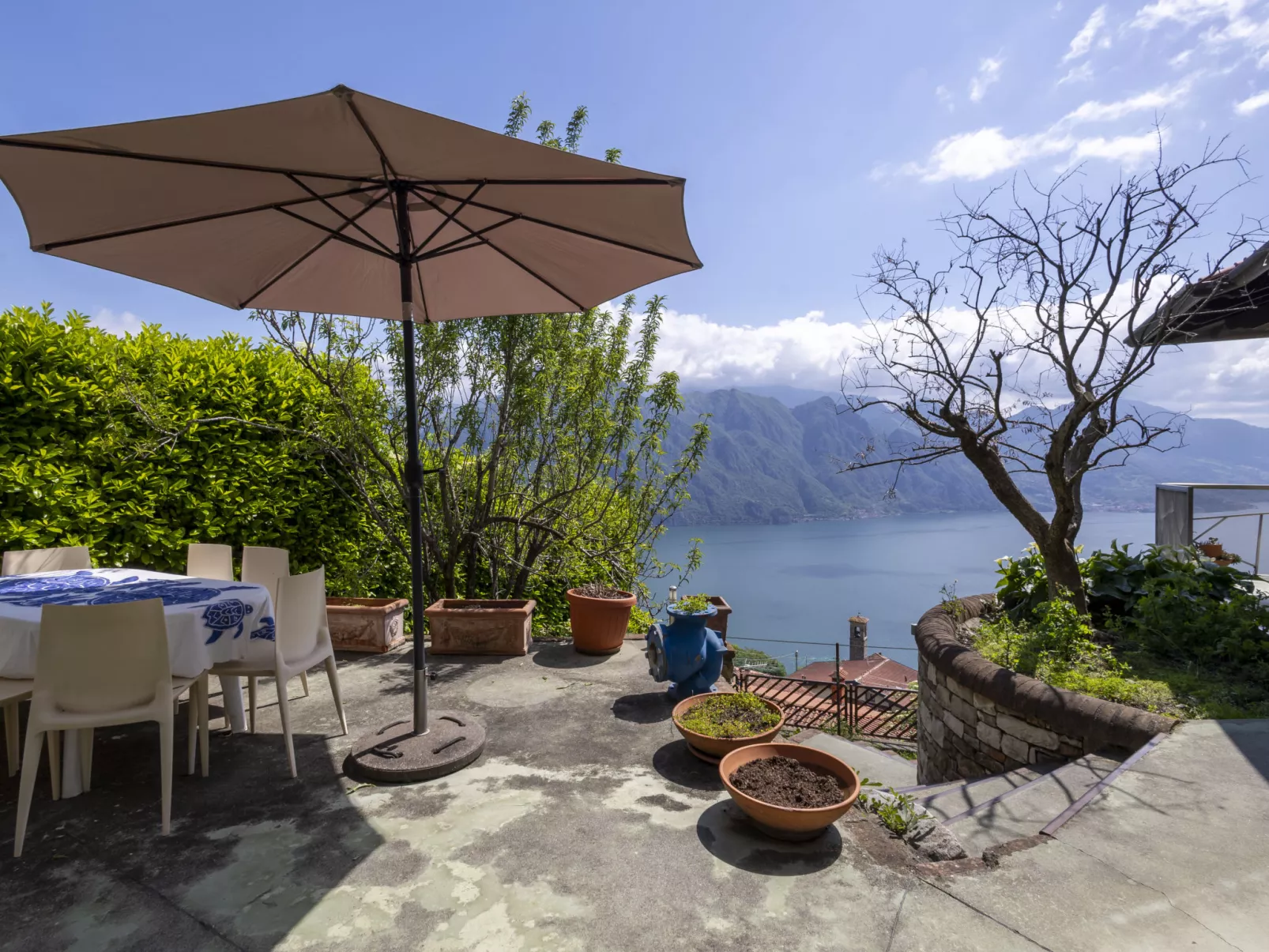 Xino Terrace View-Outside