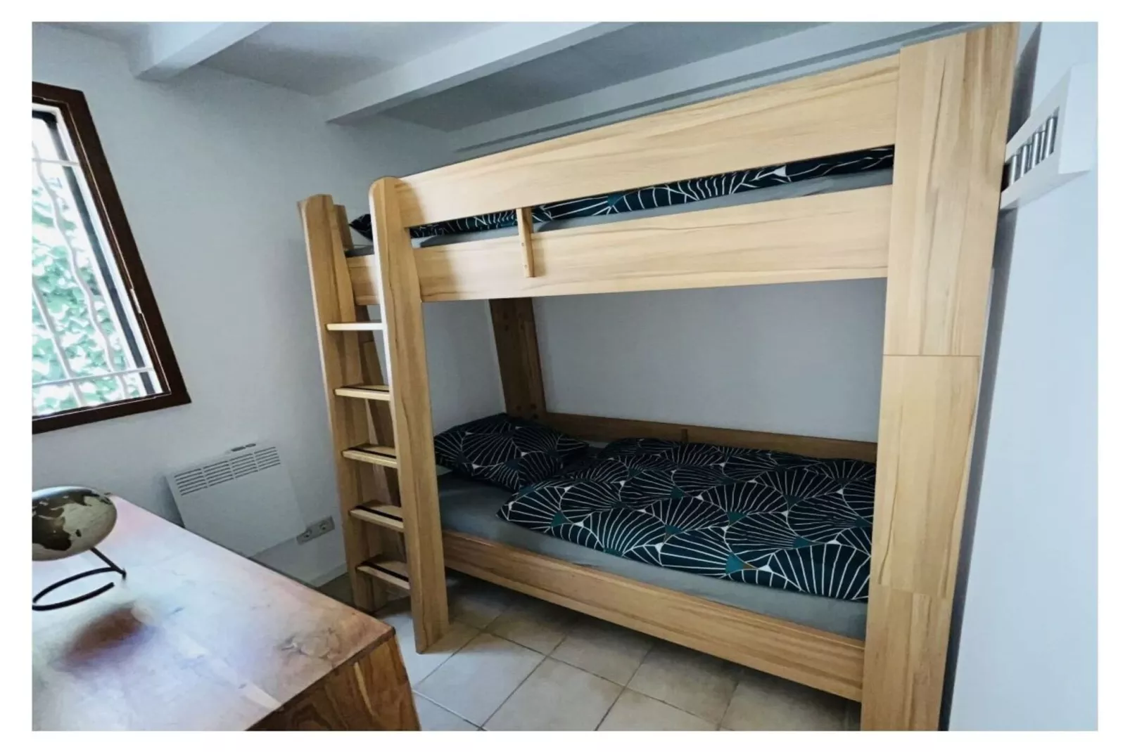 270898-Bedroom