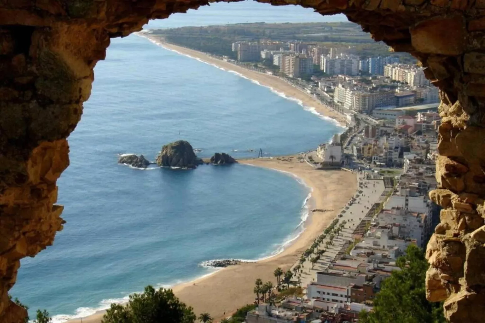 Sa Palomera-Areas within 20km in summer