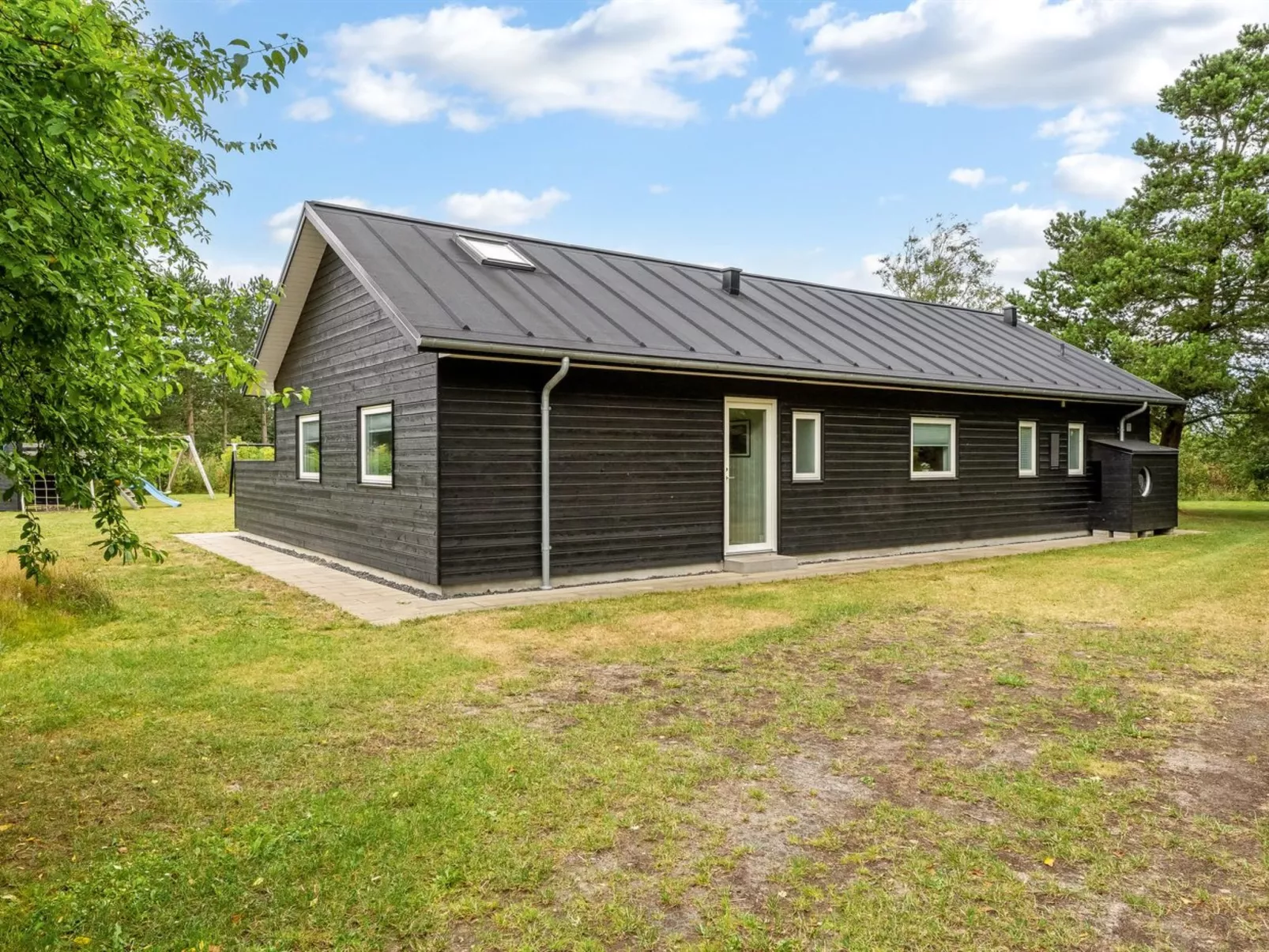 "Sunna" - 1.2km from the sea-Outside
