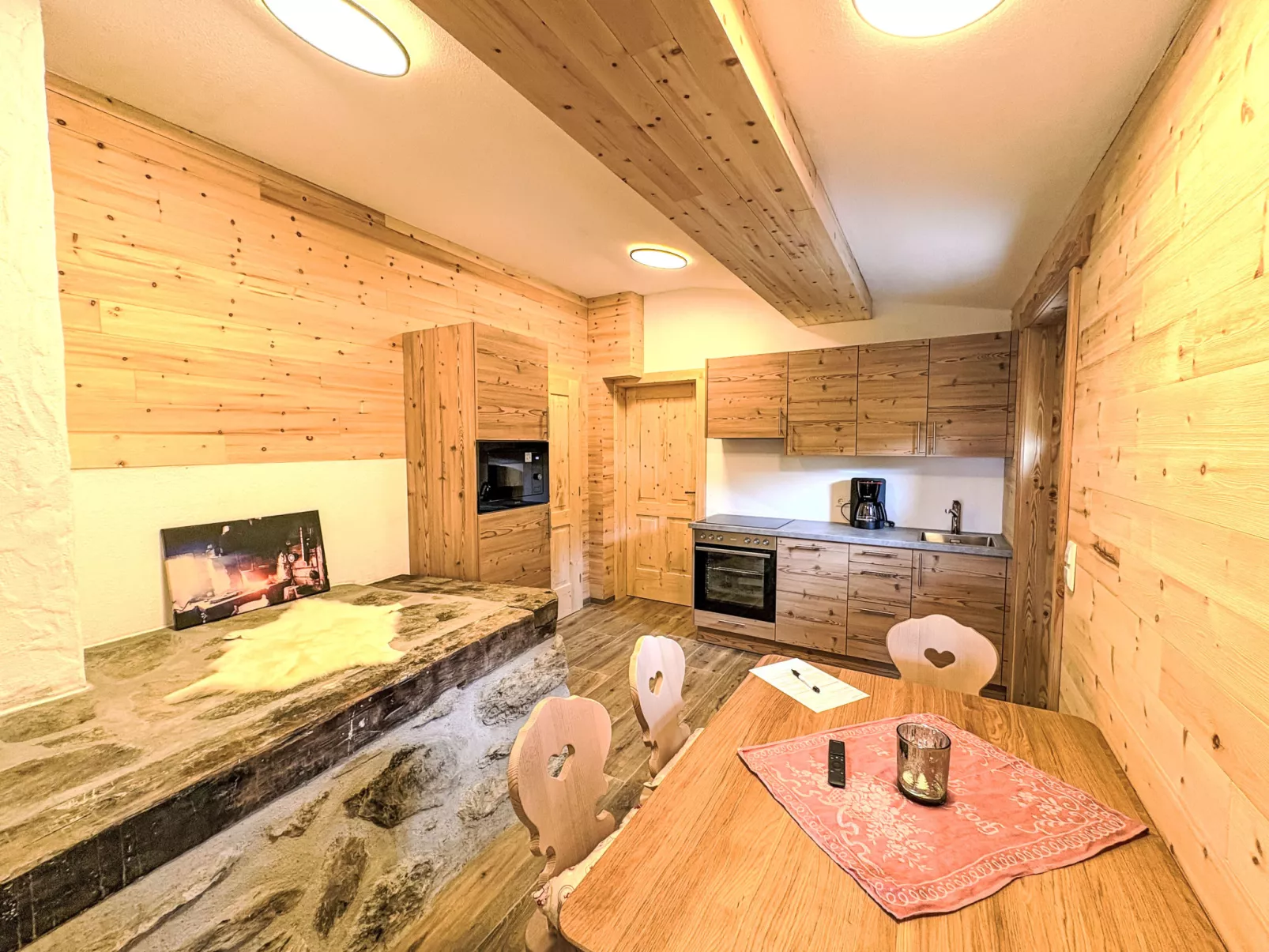 Sennerin-Inside