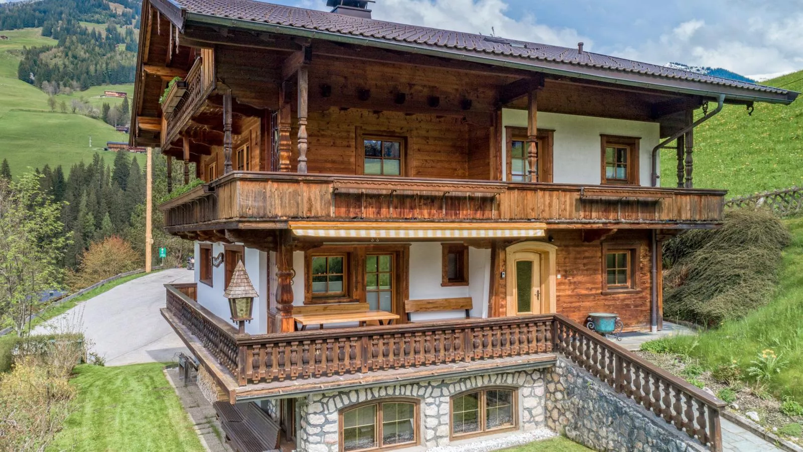 Birkheim-Exterior summer
