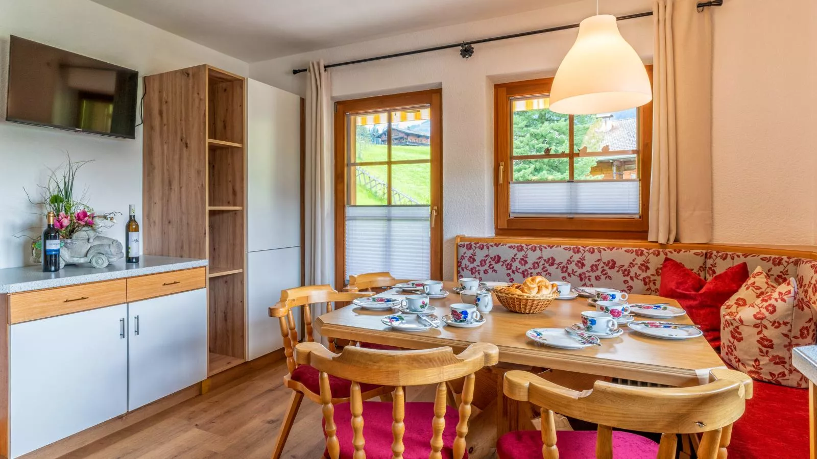 Birkheim-Dining room