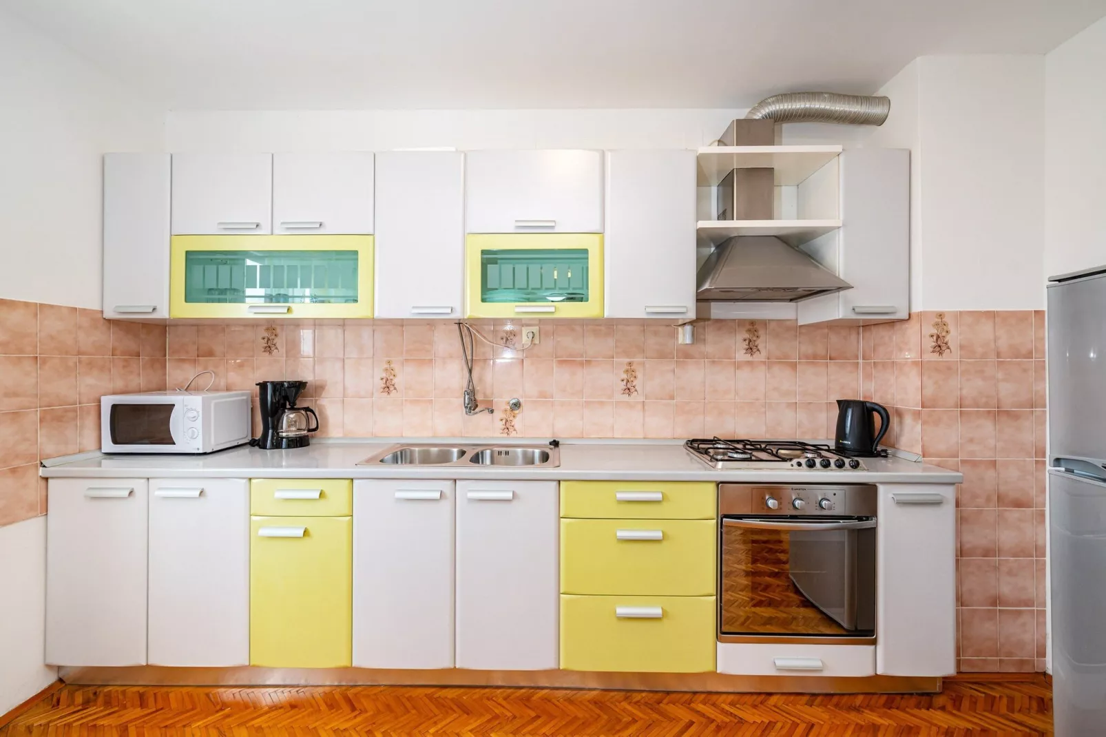 Holiday Home Villa Vesna Lux - Five Bedroom Villa with Swimming Pool-Küche