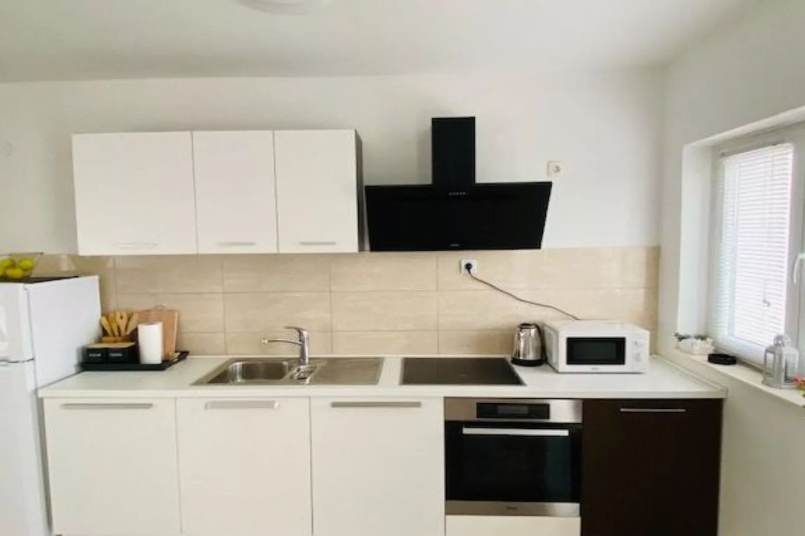 Villa Brazza - Two Bedroom Apartment A2-Kitchen