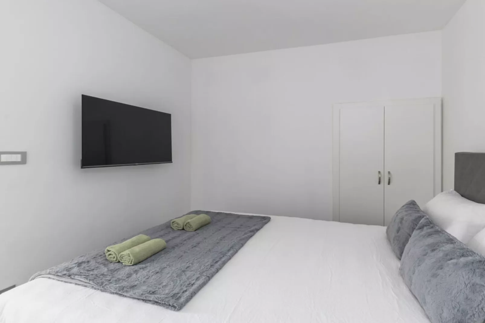 Apartments Bregha - Three Bedroom Apartment with Terrace-Chambre