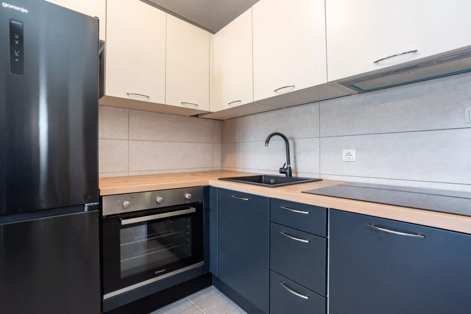 Apartments Robi & Kristina - Two Bedroom Apartment with Sea View A5-Kitchen
