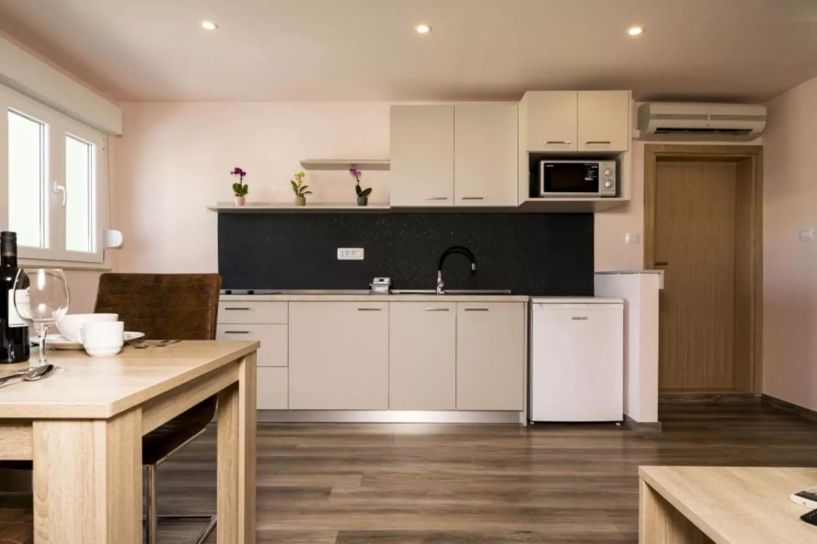 Pansion Belvedere - One Bedroom Apartment with Terrace (Vespera)-Kitchen