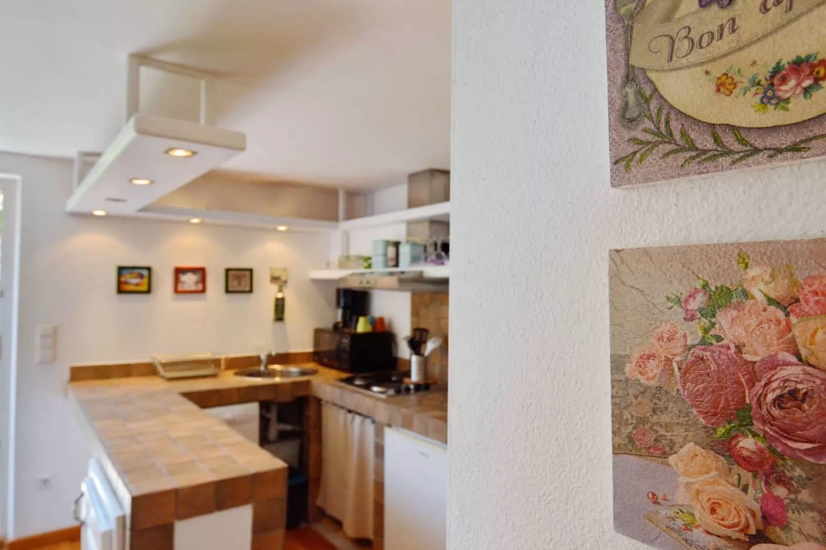 Blissful Bay Apartments Vrboska - One Bedroom Apartment with Terrace (owner Lovor)-Kitchen