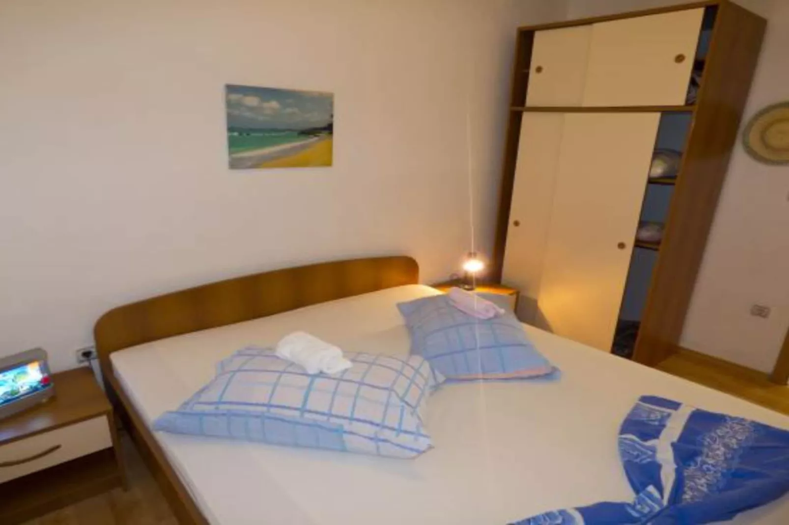 Beachfront Apartments Plaža - Two Bedroom Apartment A4-Bedroom